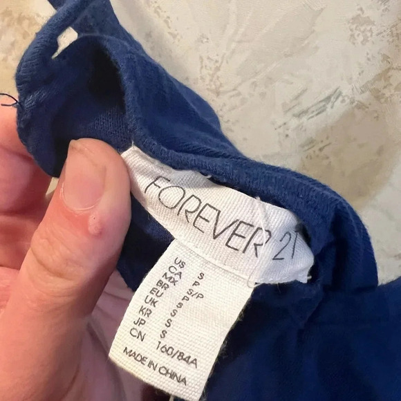 FOREVER21 Dress - Picture 3 of 3